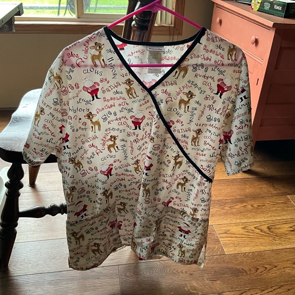 Rudolph X-Large scrub top